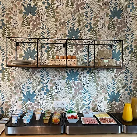 Sure By Western 사흘라 라 카네다