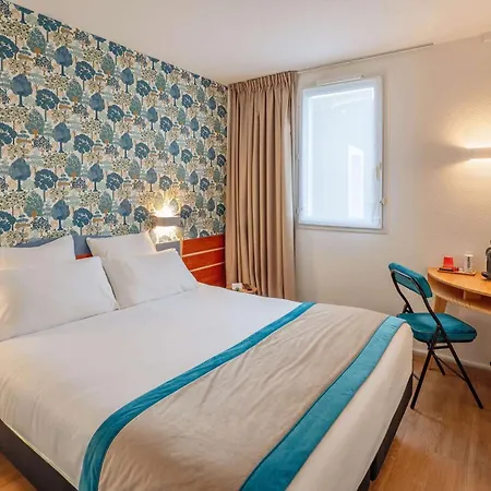 Hotel Sure By Western 3*
