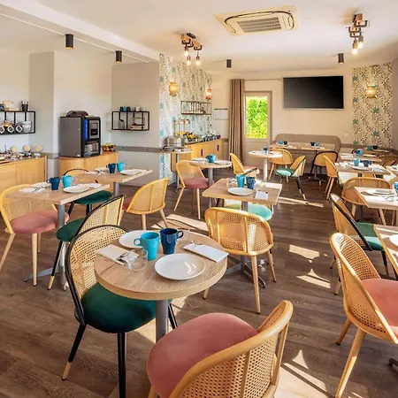 Sure By Western 호텔