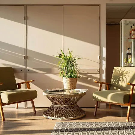 호텔 Sure By Western 3*