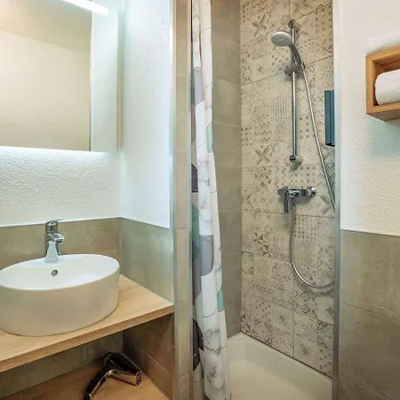 호텔 Sure By Western 사흘라 라 카네다