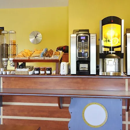 Sure By Western 사흘라 라 카네다