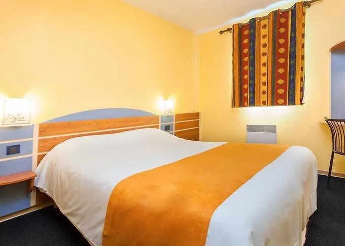 Sure By Western Hotel 3*