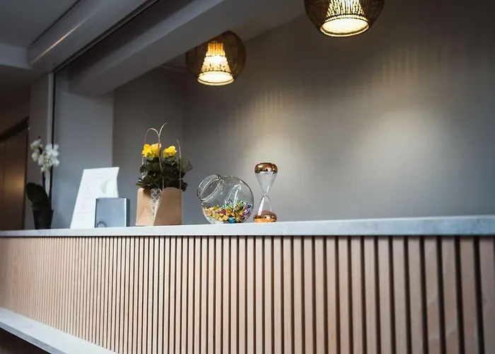 Sure By Western Sarlat-la-canéda