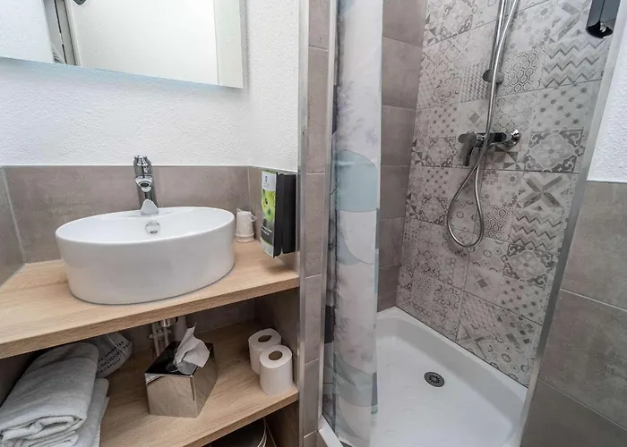 Hotel Sure By Western Sarlat-la-canéda Sarlat