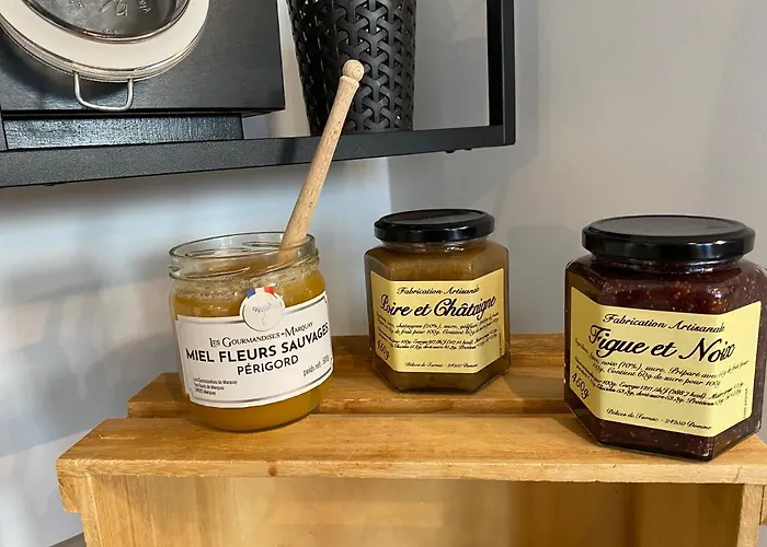 Sure By Western Sarlat-la-canéda Hotel