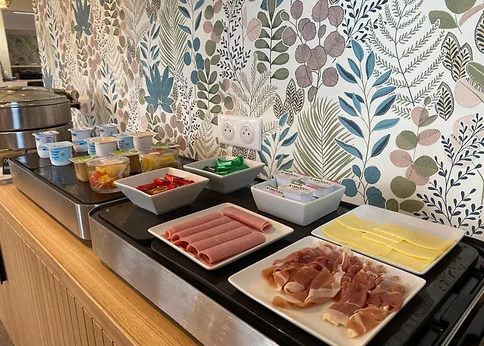 Sure By Western Sarlat-la-canéda 3*