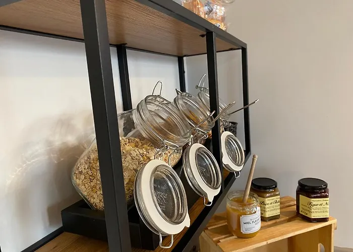 Sure By Western Sarlat-la-canéda