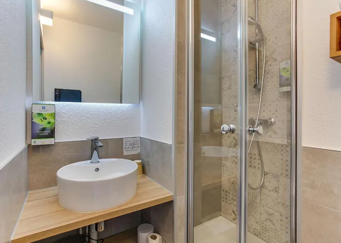 Sure By Western Sarlat-la-canéda 3*