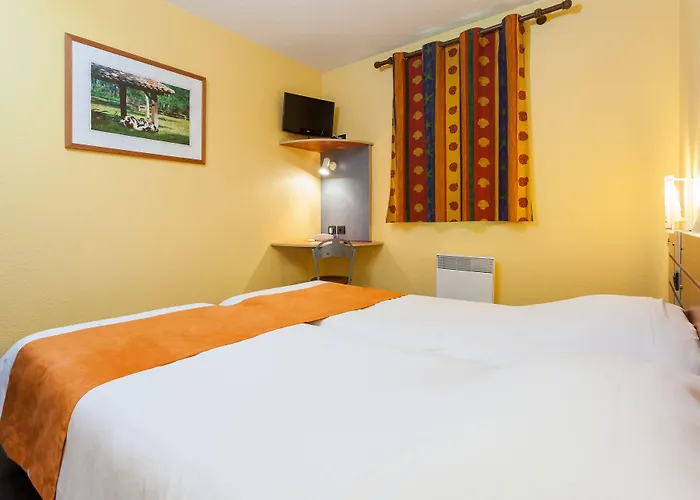 Sure By Western Sarlat-la-canéda Hotel