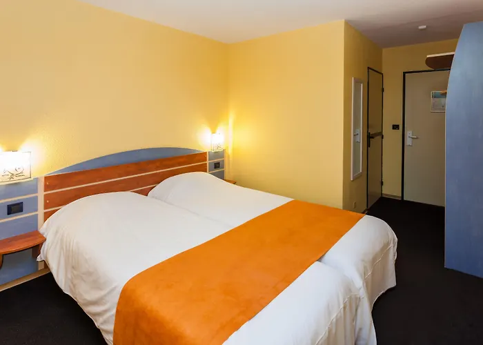 Sure By Western Sarlat-la-canéda 3*