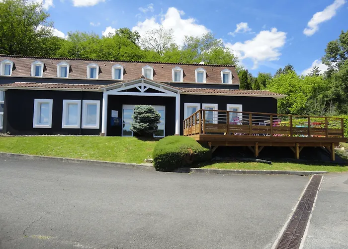 Sure By Western Sarlat-la-canéda Hotel 3*