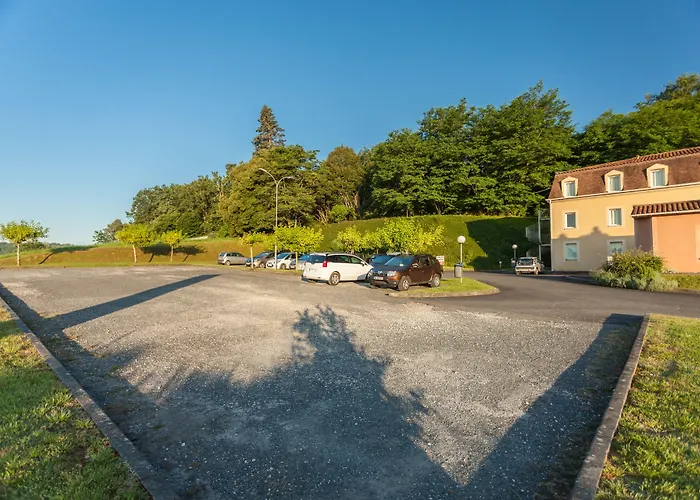 Sure By Western Sarlat-la-canéda Hotel