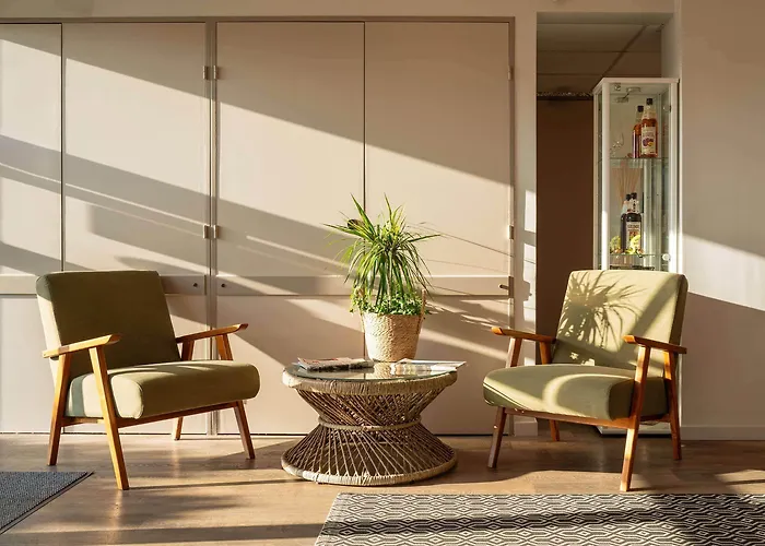 Hotel Sure By Western Sarlat-la-canéda 3*